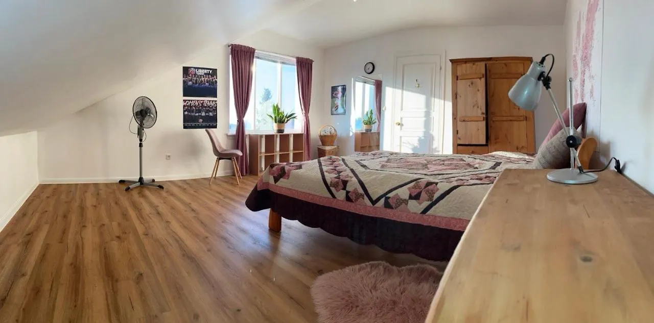 Bed & Breakfast American Style Kyiv