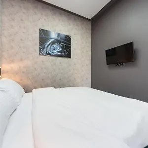 شقة فندقية Luxury Arena Guliver, كييف
